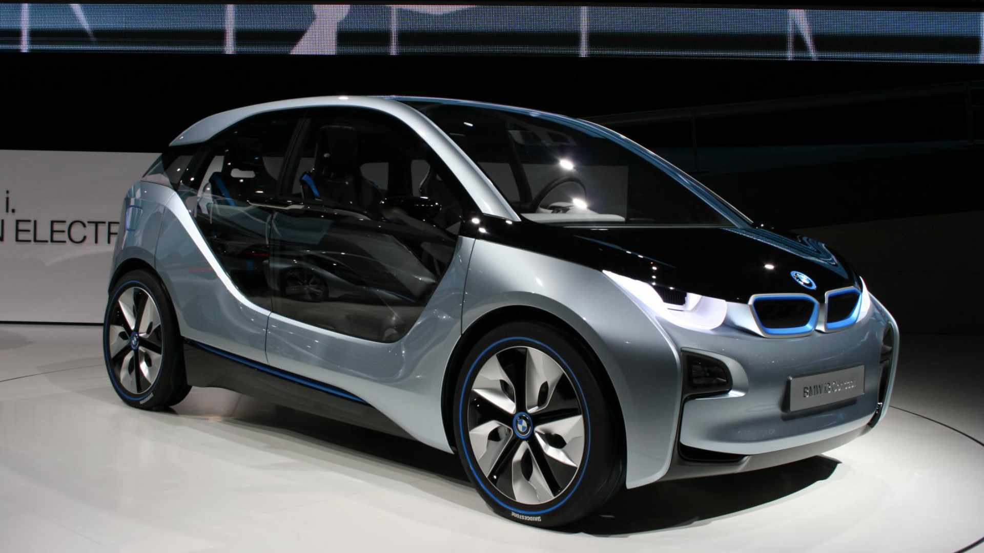 Можно считать электрокары. Электроавтомобиль БМВ i3. BMW i3 2011. Электрокары БМВ i3. Концепт БМВ i3.