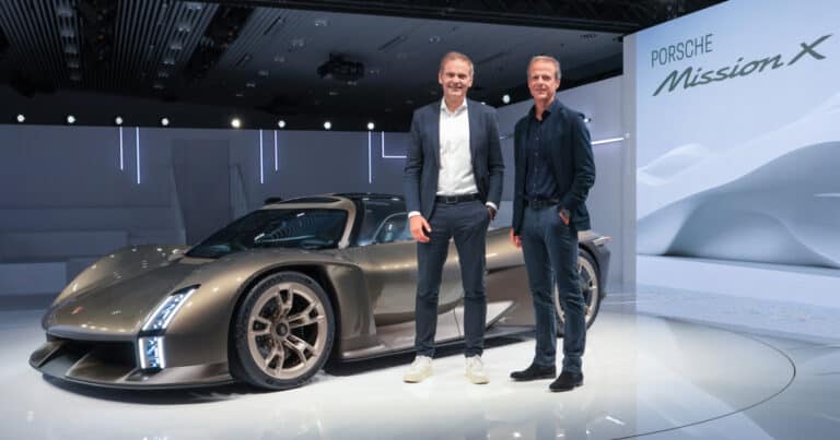 Porsche Mission X Debut