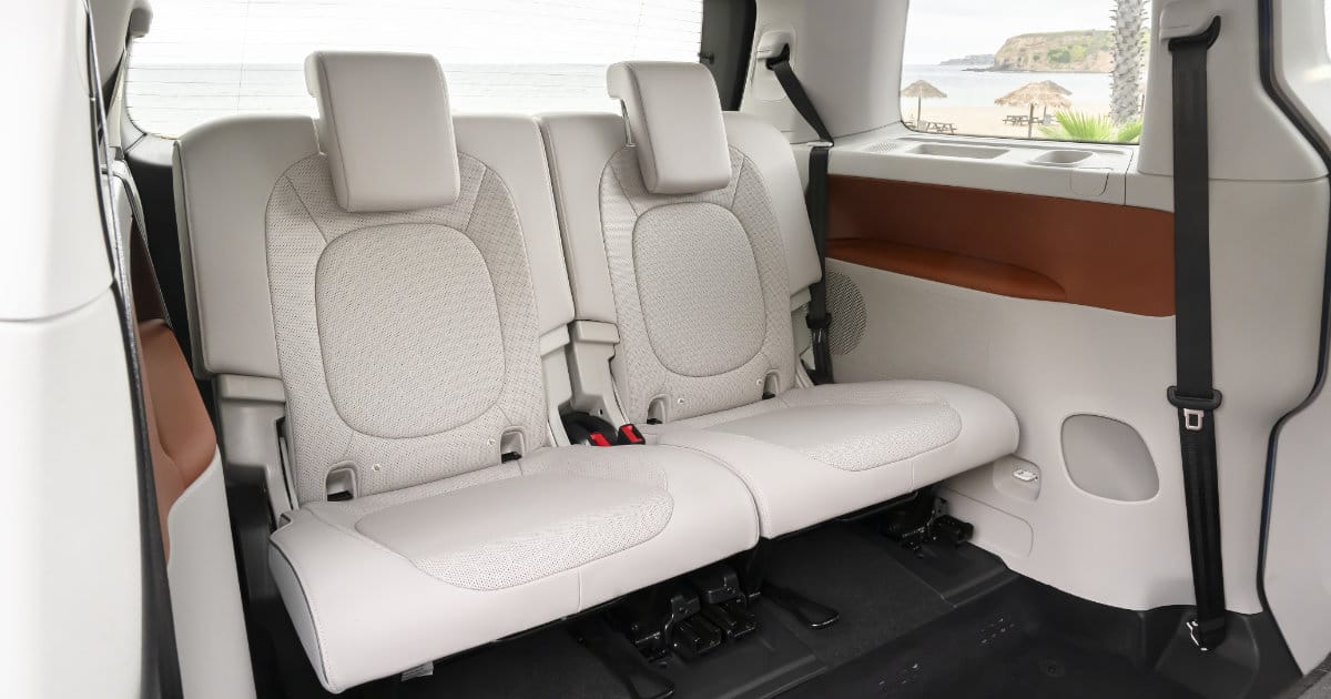 Volkswagen Unveils 2024 VW ID Buzz 3-Row EV For North America 6 Volkswagen VW ID. Buzz 2023 - Rear Seats